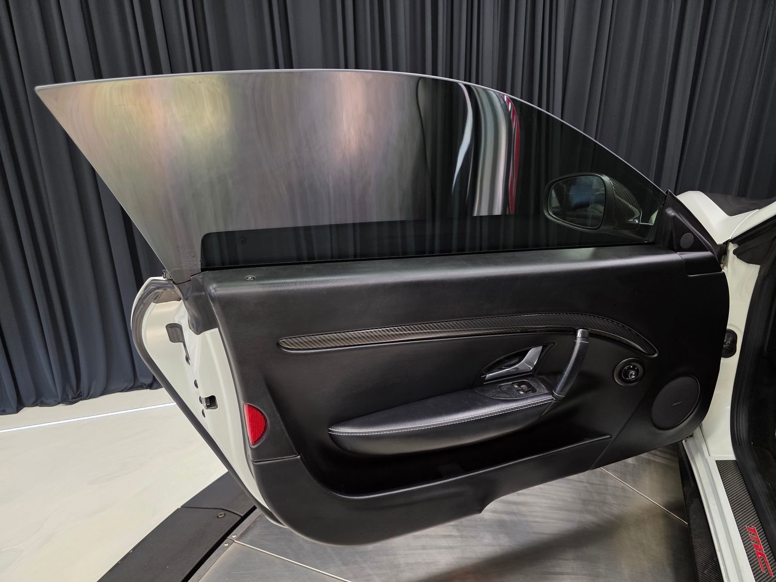 Used 2015 Maserati GranTurismo Sport RWD image 18