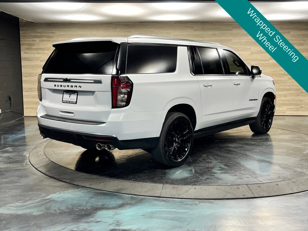 Used 2024 Chevrolet Suburban High Country AWD/4WD image 17