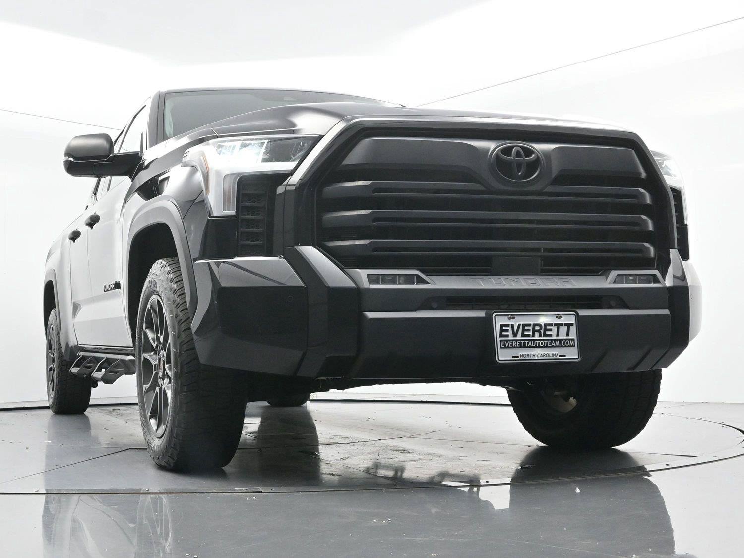 Used 2023 Toyota Tundra SR5 AWD/4WD image 41
