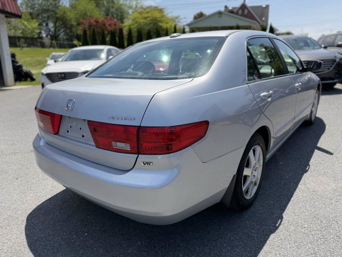 Used 2005 Honda Accord EX-L image 7