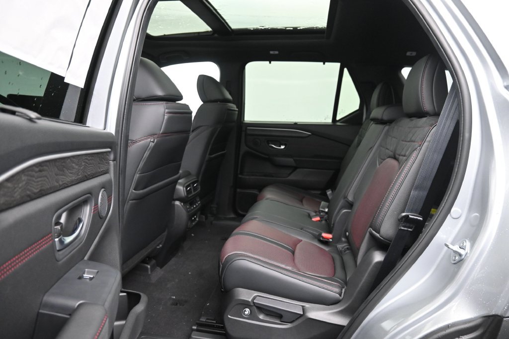New 2026 Honda Pilot Black Edition image 21