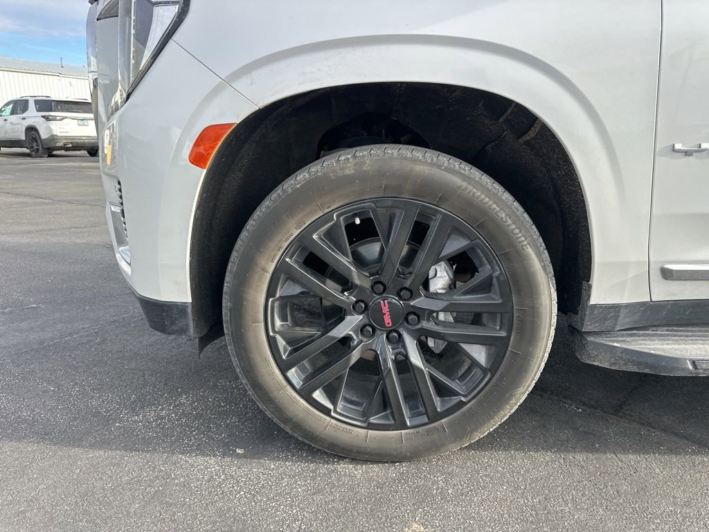 Used 2023 GMC Yukon SLT image 21