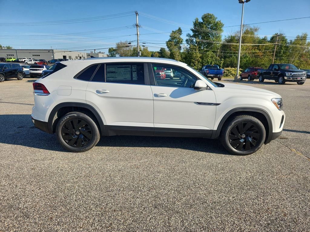 New 2026 Volkswagen Atlas Cross Sport SE image 8