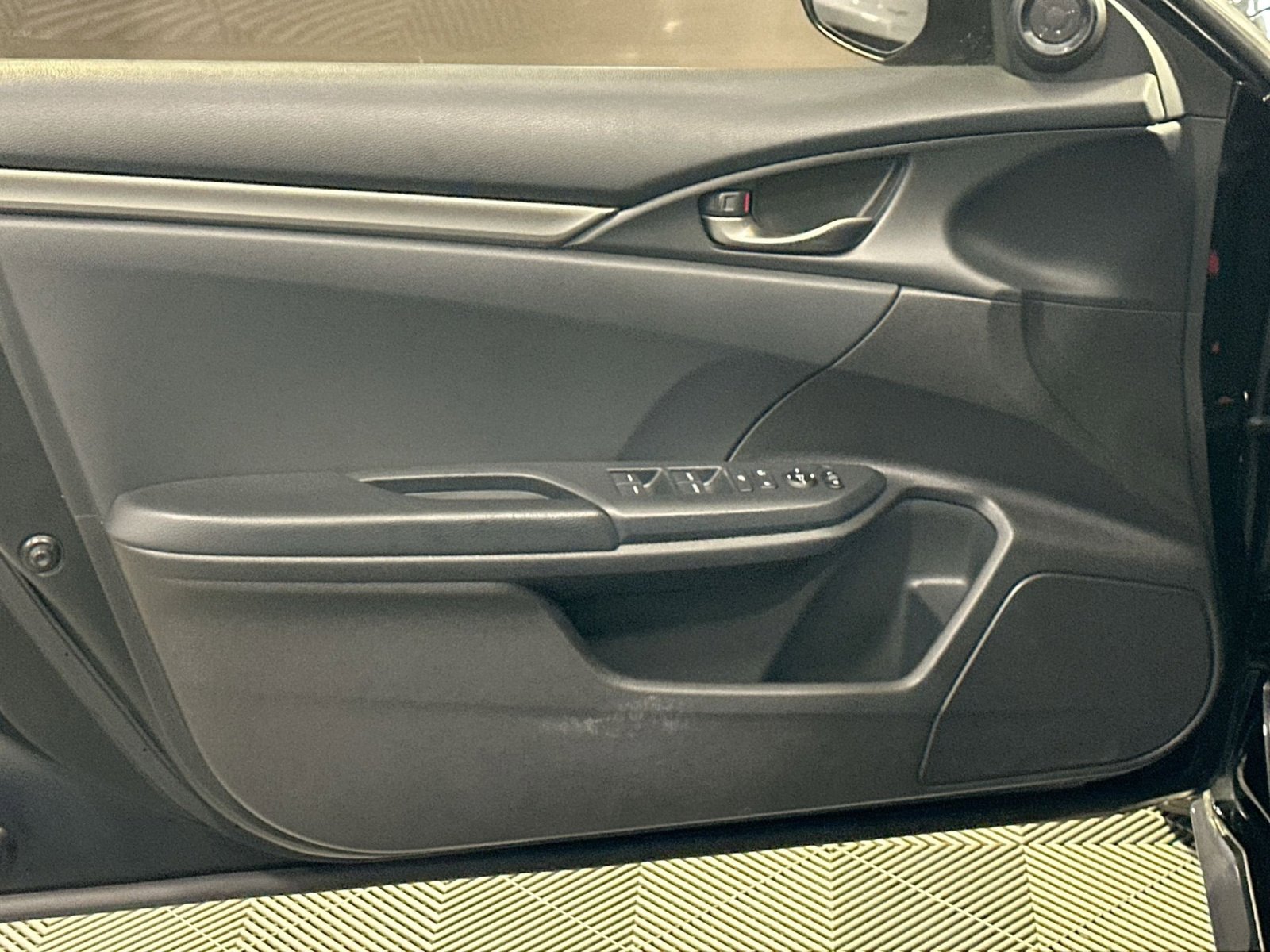 Used 2020 Honda Civic Sport image 15