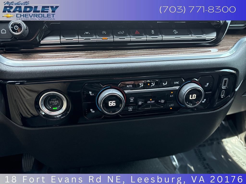 Used 2022 Chevrolet Silverado 1500 LT w/ Z71 Off-Road Package AWD/4WD image 21