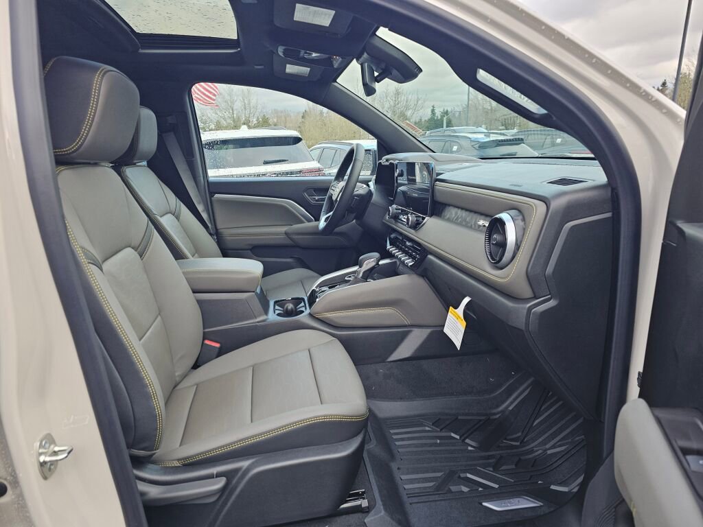 New 2026 Chevrolet Colorado ZR2 w/ Technology Package image 33