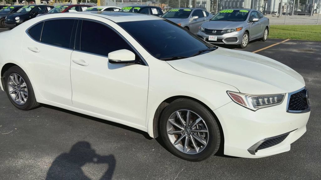 Used 2020 Acura TLX FWD image 2