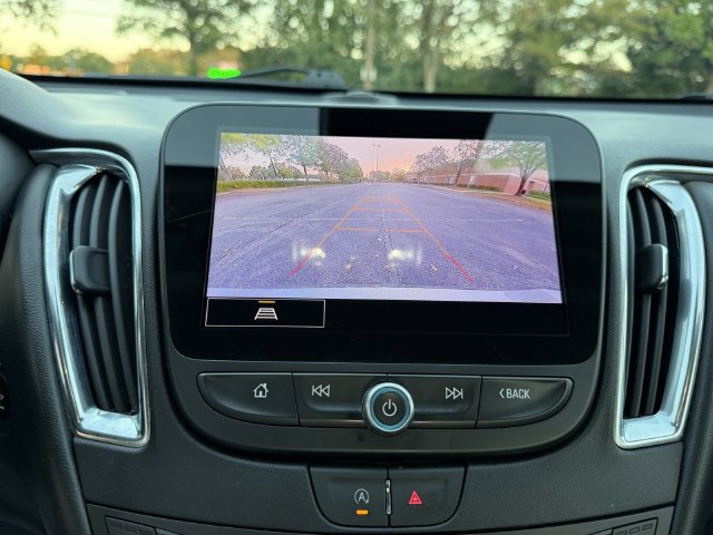Used 2024 Chevrolet Malibu LT FWD image 21