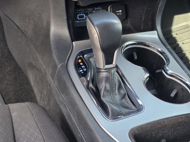 Used 2021 Jeep Grand Cherokee Laredo w/ Security & Convenience Group AWD/4WD image 22