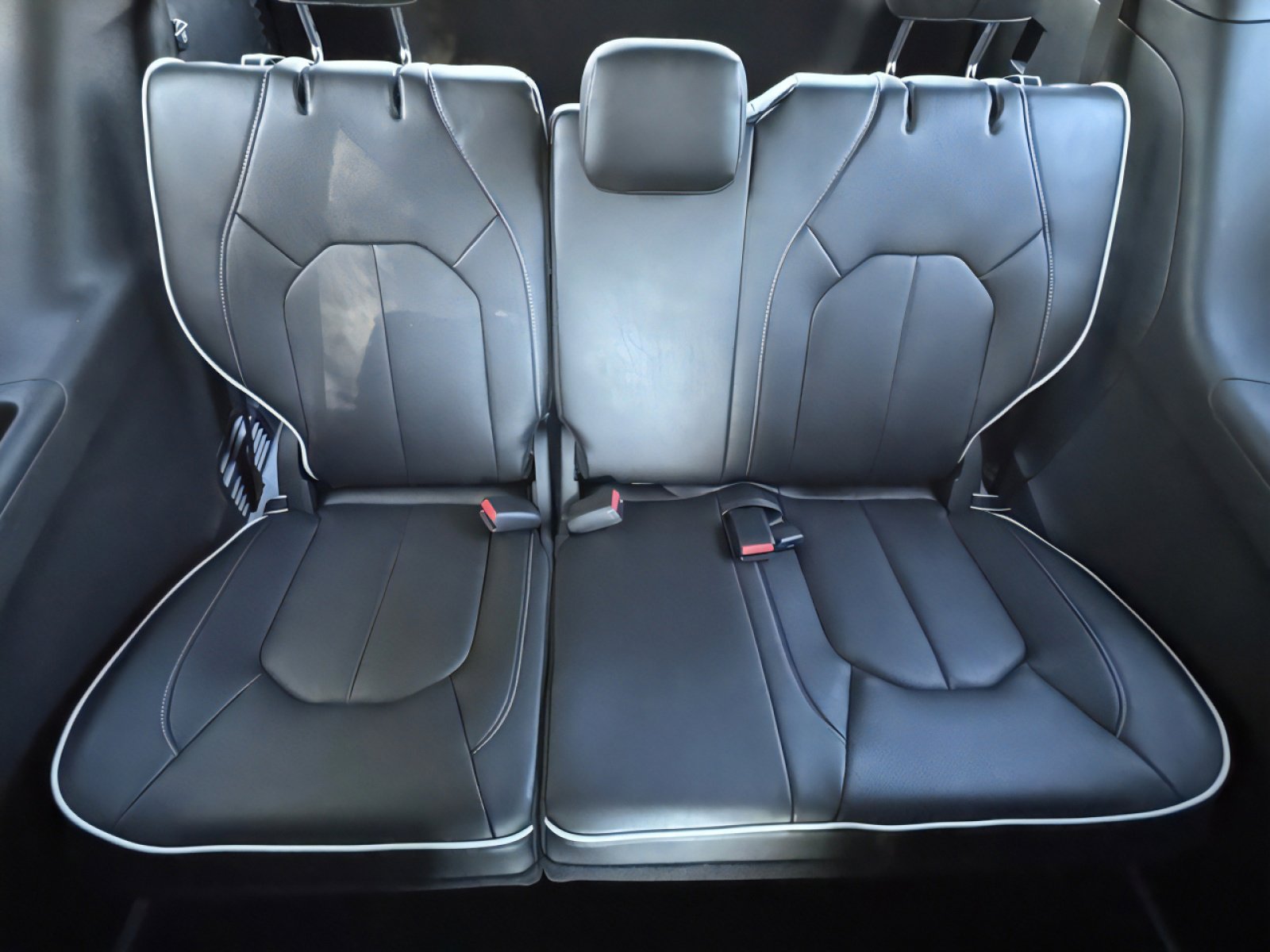 New 2026 Chrysler Pacifica Limited w/ S Appearance Package image 17