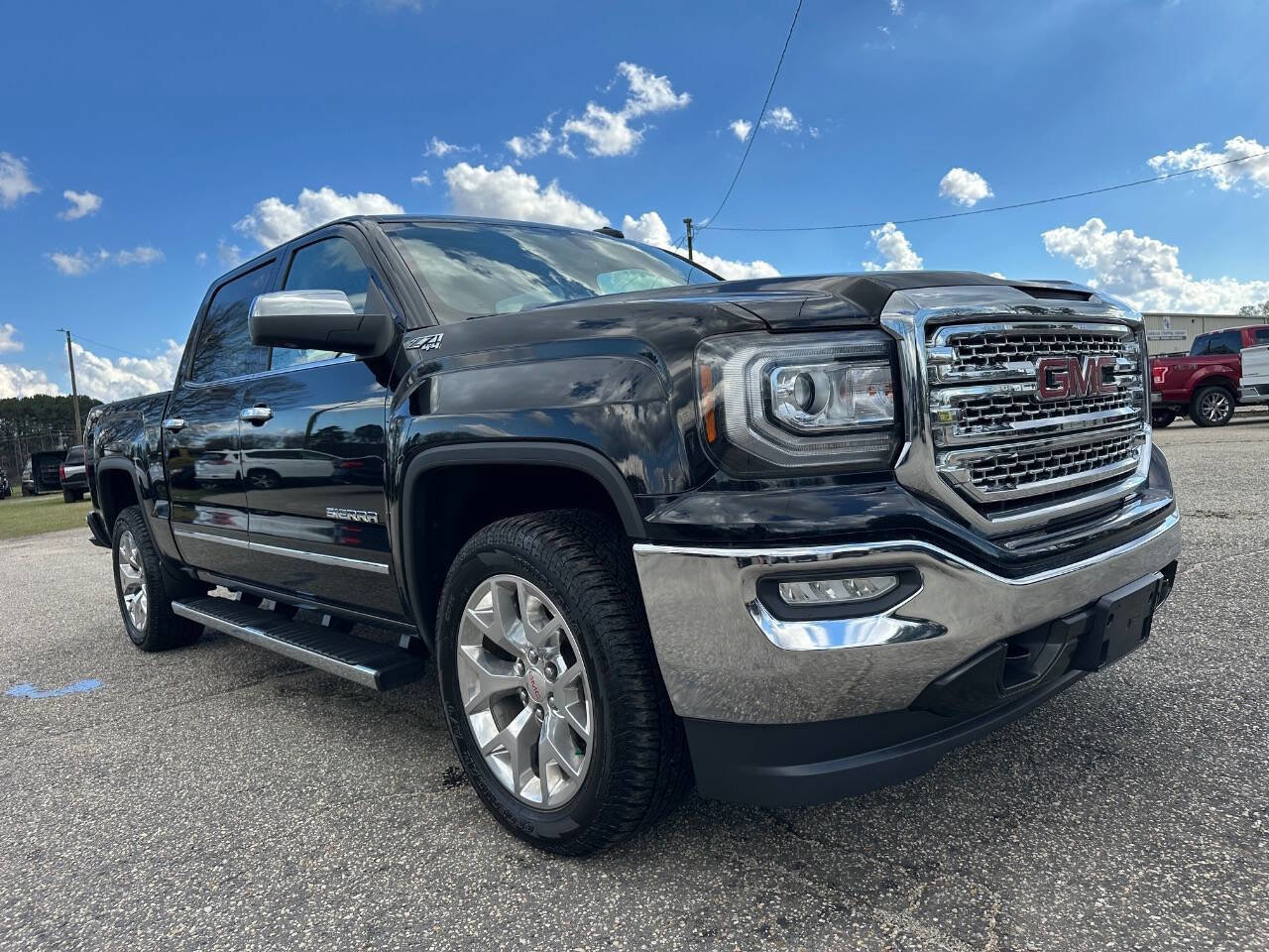 Used 2017 GMC Sierra 1500 SLT w/ SLT Premium Package image 11