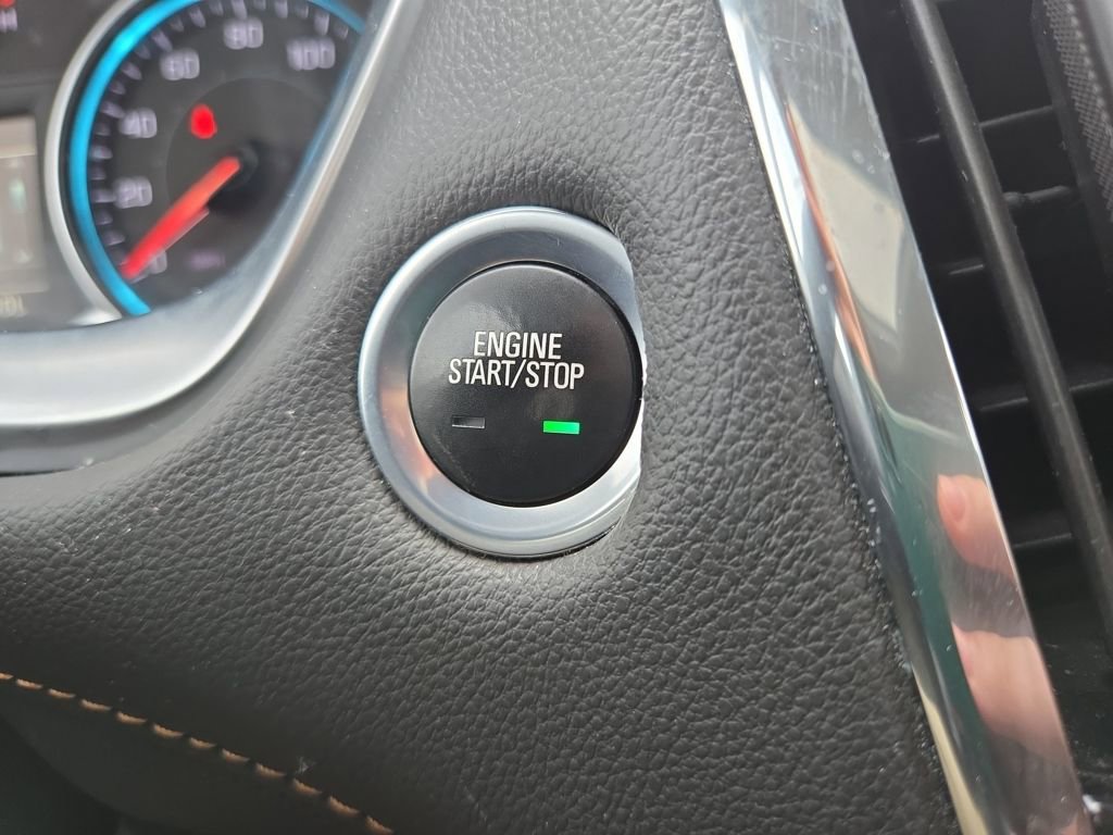 Used 2018 Chevrolet Traverse Premier image 18