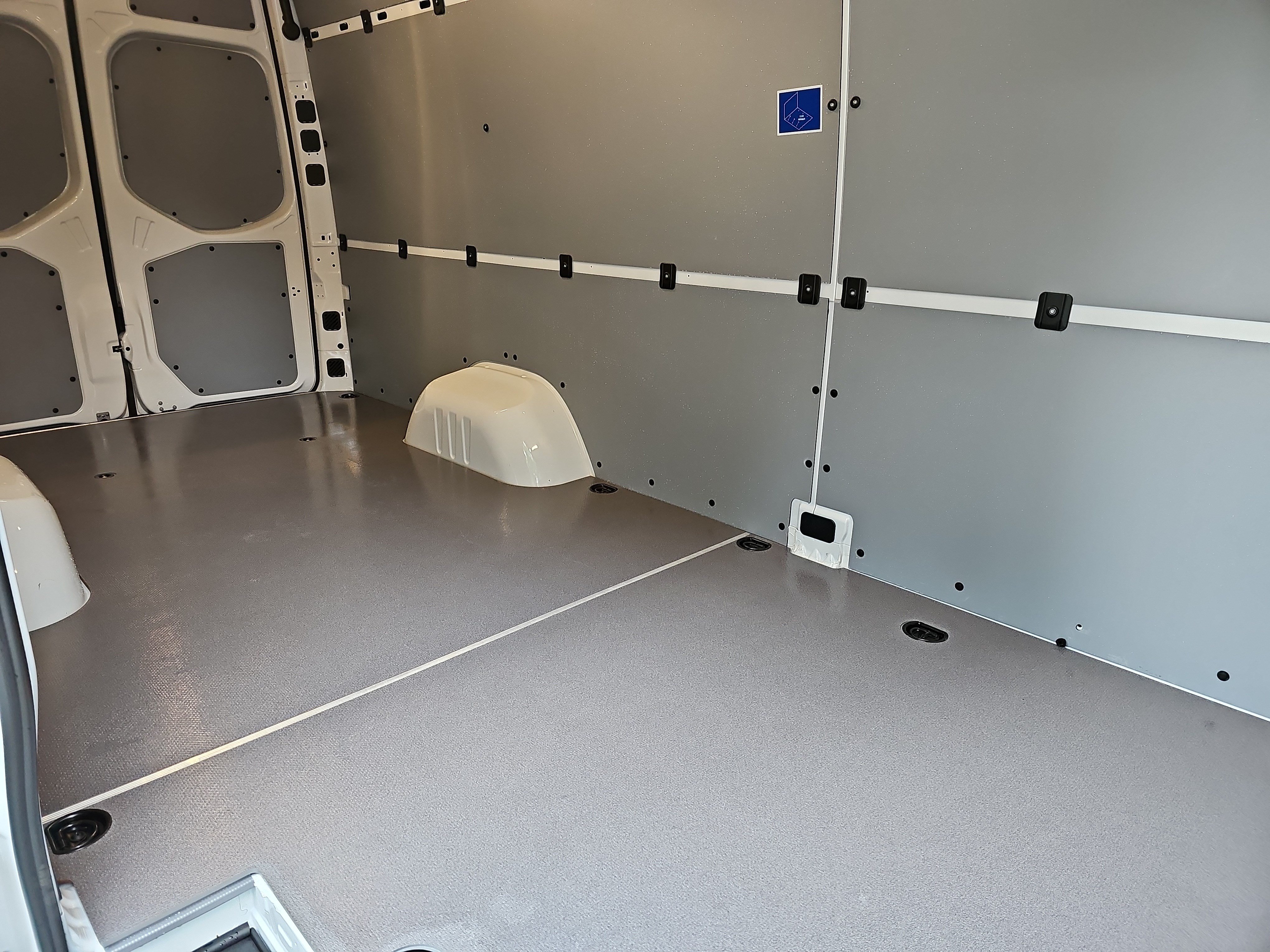 Used 2025 Mercedes-Benz Sprinter 3500 image 12