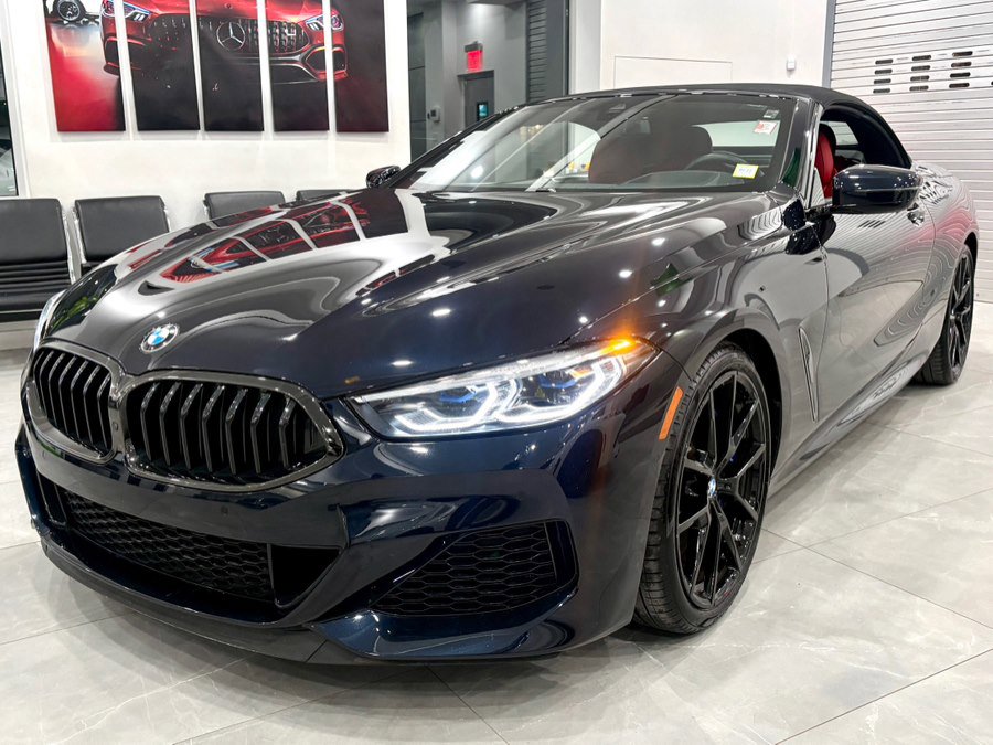 Used 2022 BMW M850i xDrive Convertible w/ Driving Assistance Package image 3
