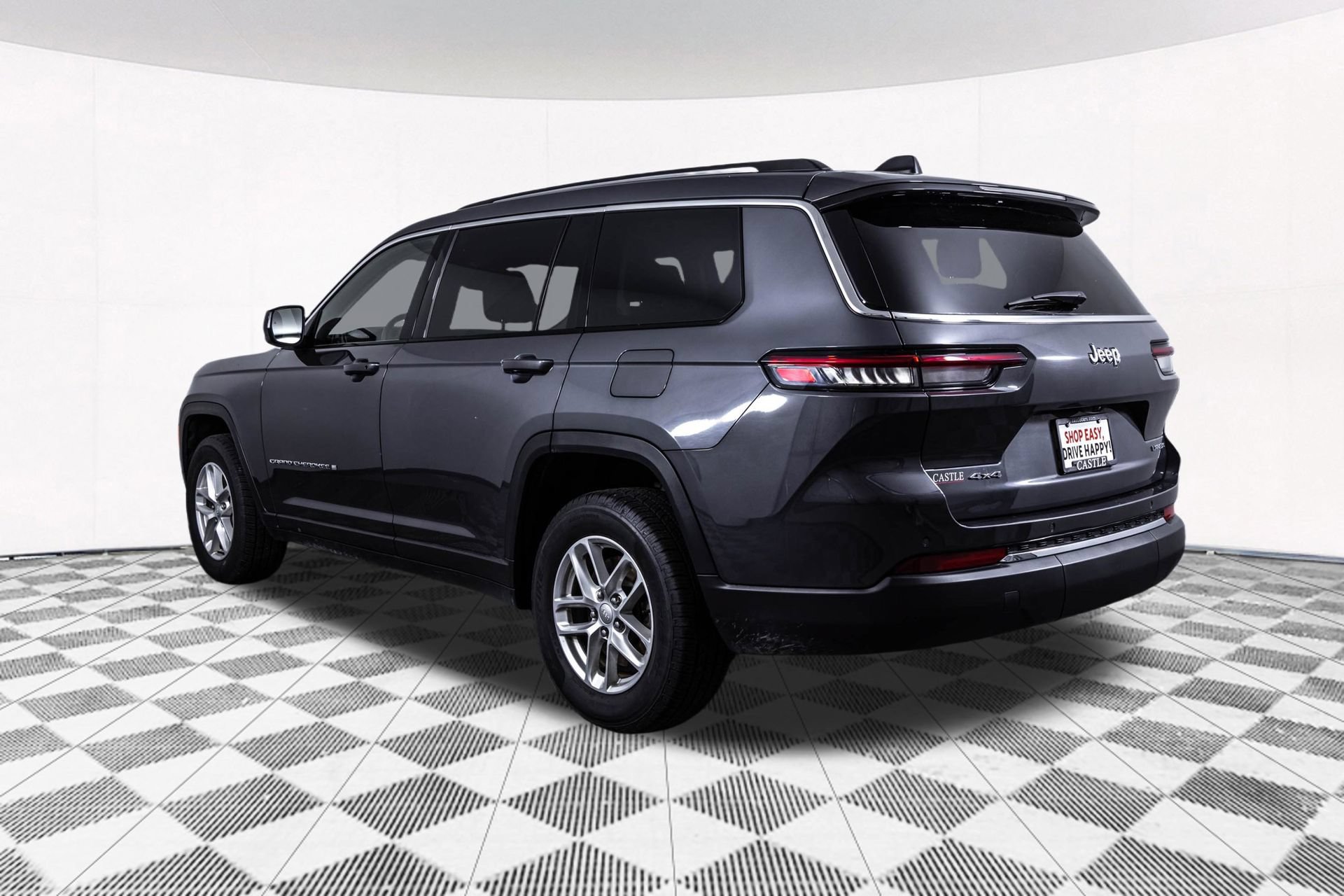 Used 2023 Jeep Grand Cherokee L Laredo AWD/4WD image 15