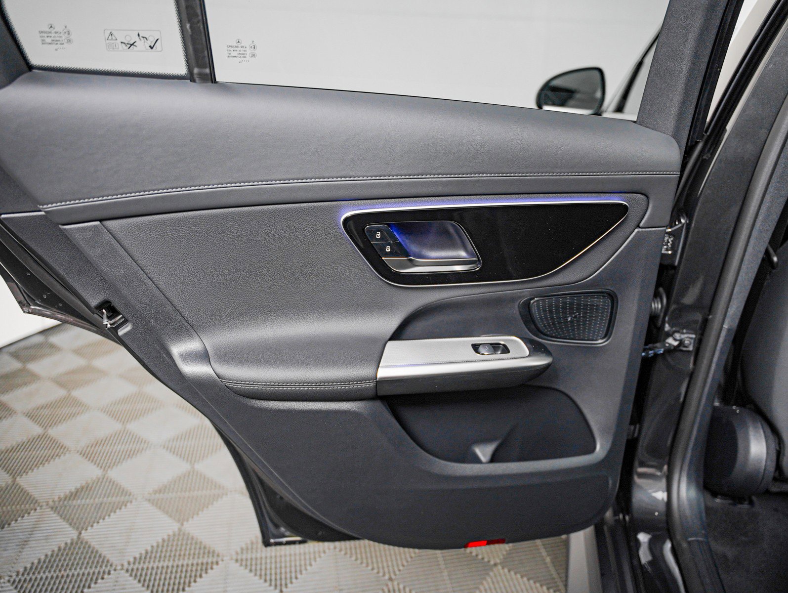New 2026 Mercedes-Benz GLC 300 image 21
