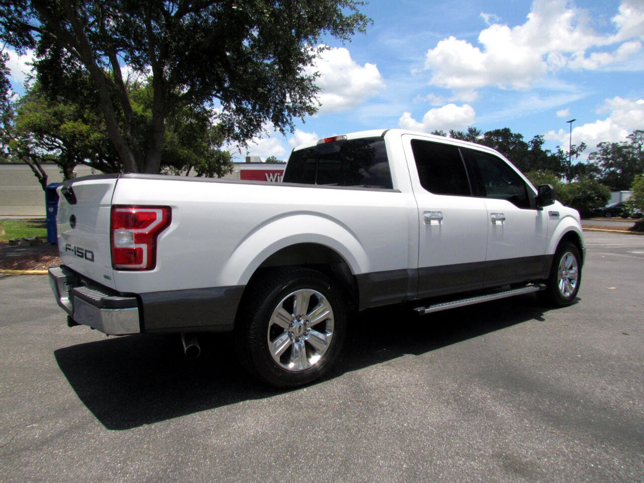 Used 2019 Ford F150 XLT w/ Equipment Group 302A Luxury image 10
