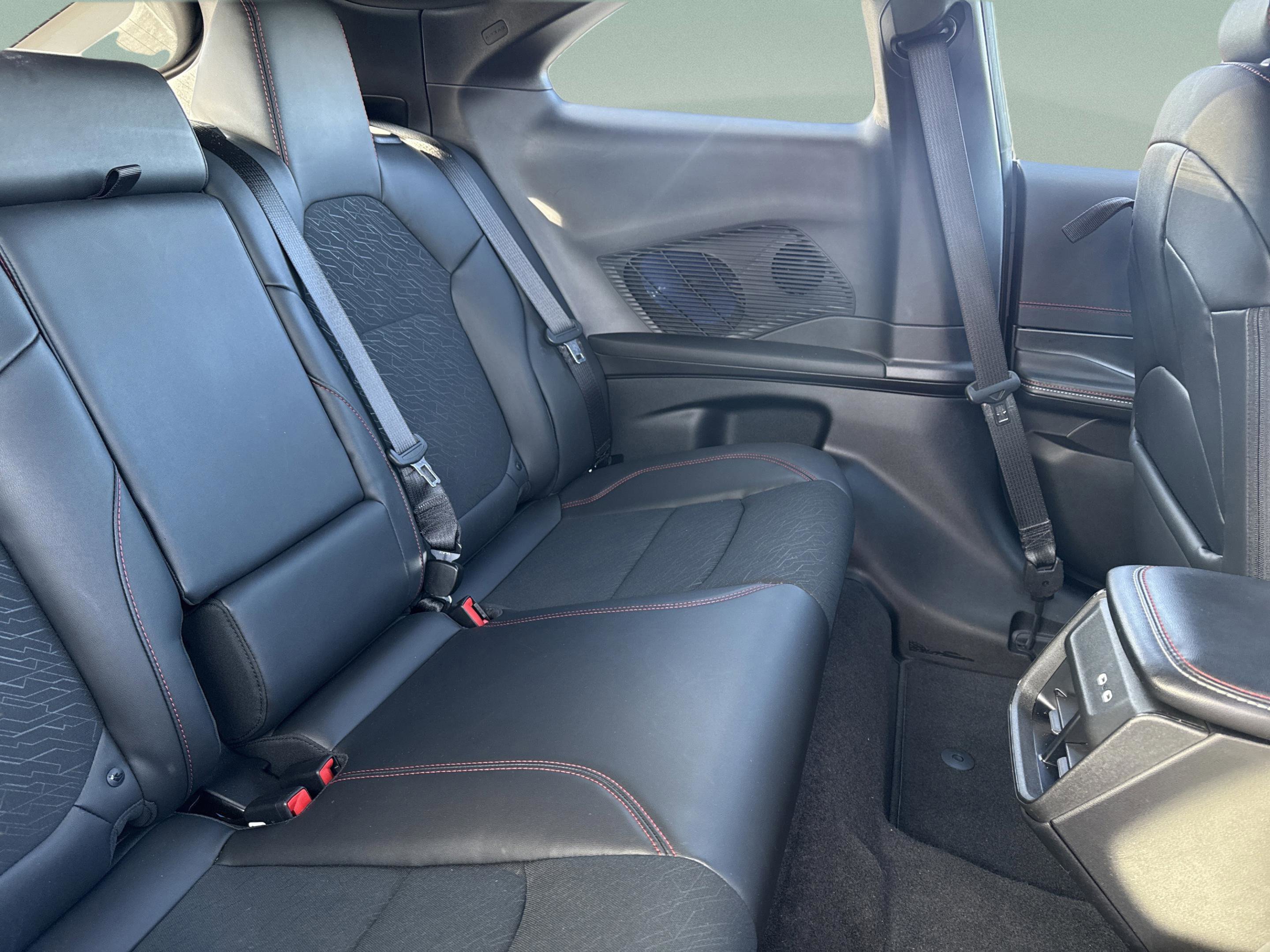 Used 2025 Dodge Charger R/T w/ Quick Order Package 25M R/T image 26