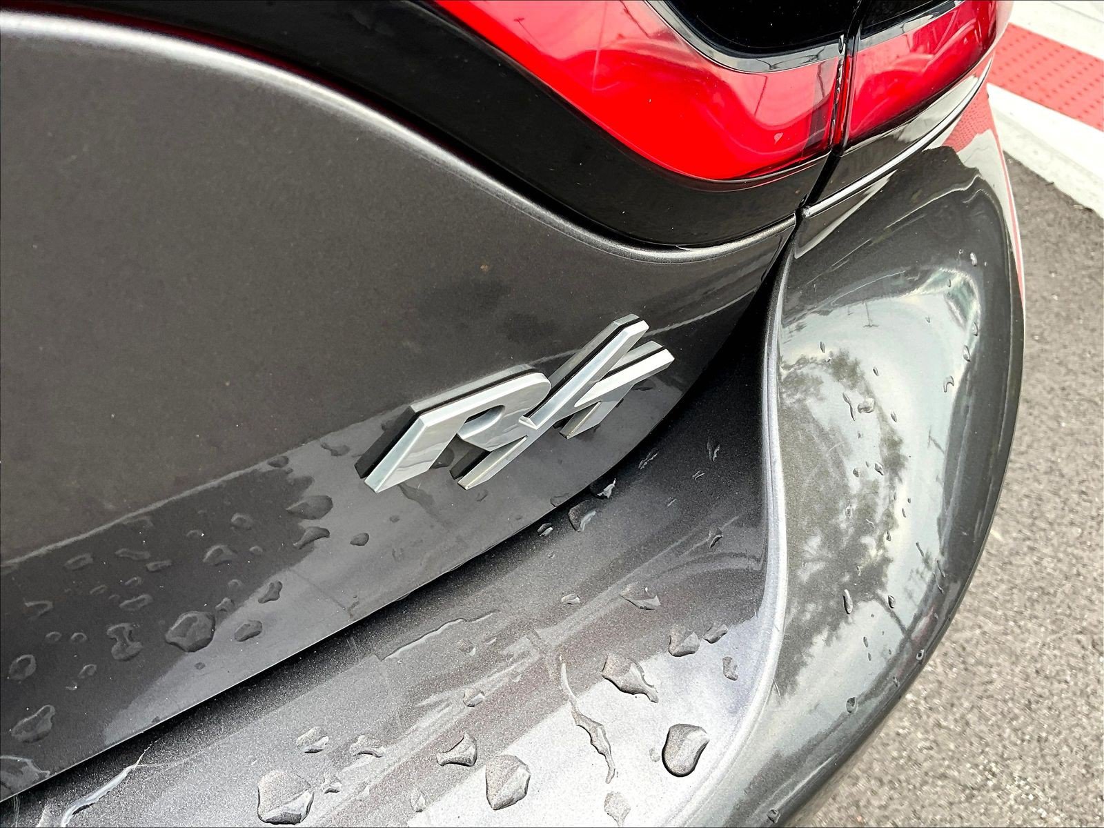 Used 2018 Dodge Charger R/T RWD image 24