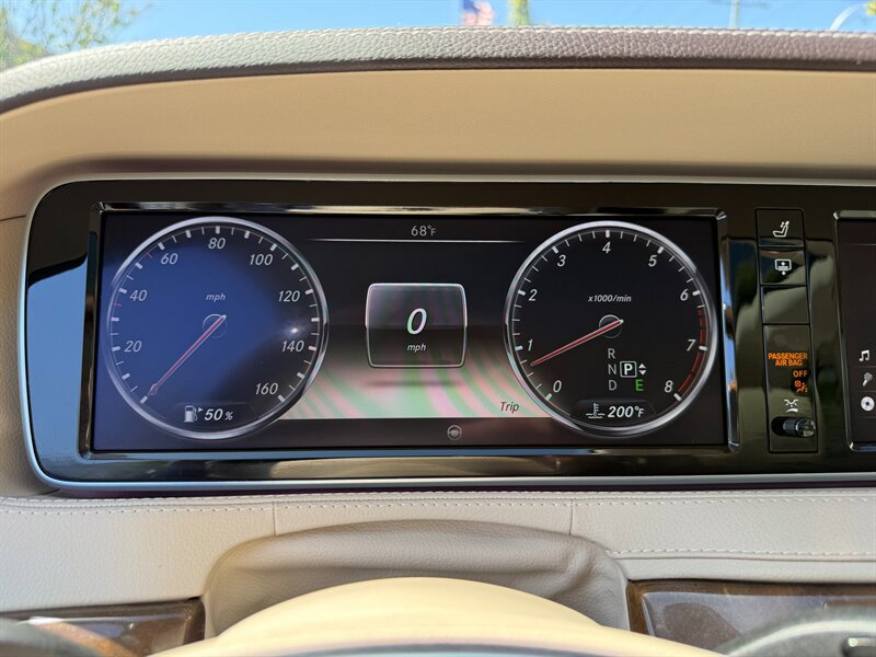 Used 2014 Mercedes-Benz S 550 Sedan image 18