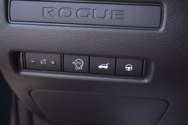 New 2026 Nissan Rogue SV AWD/4WD image 28