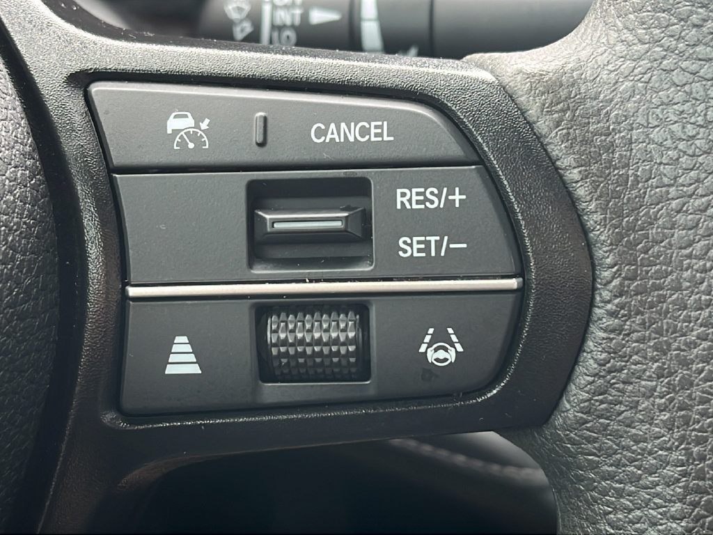 Used 2023 Honda Accord LX image 25