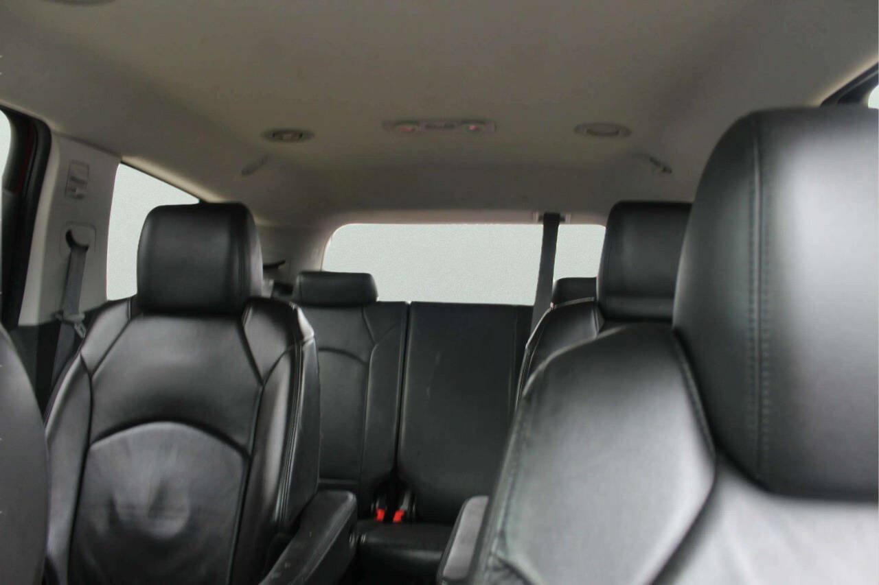 Used 2012 Chevrolet Traverse LT AWD/4WD image 9