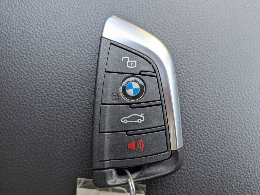 Used 2024 BMW X3 xDrive30i w/ Premium Package image 33