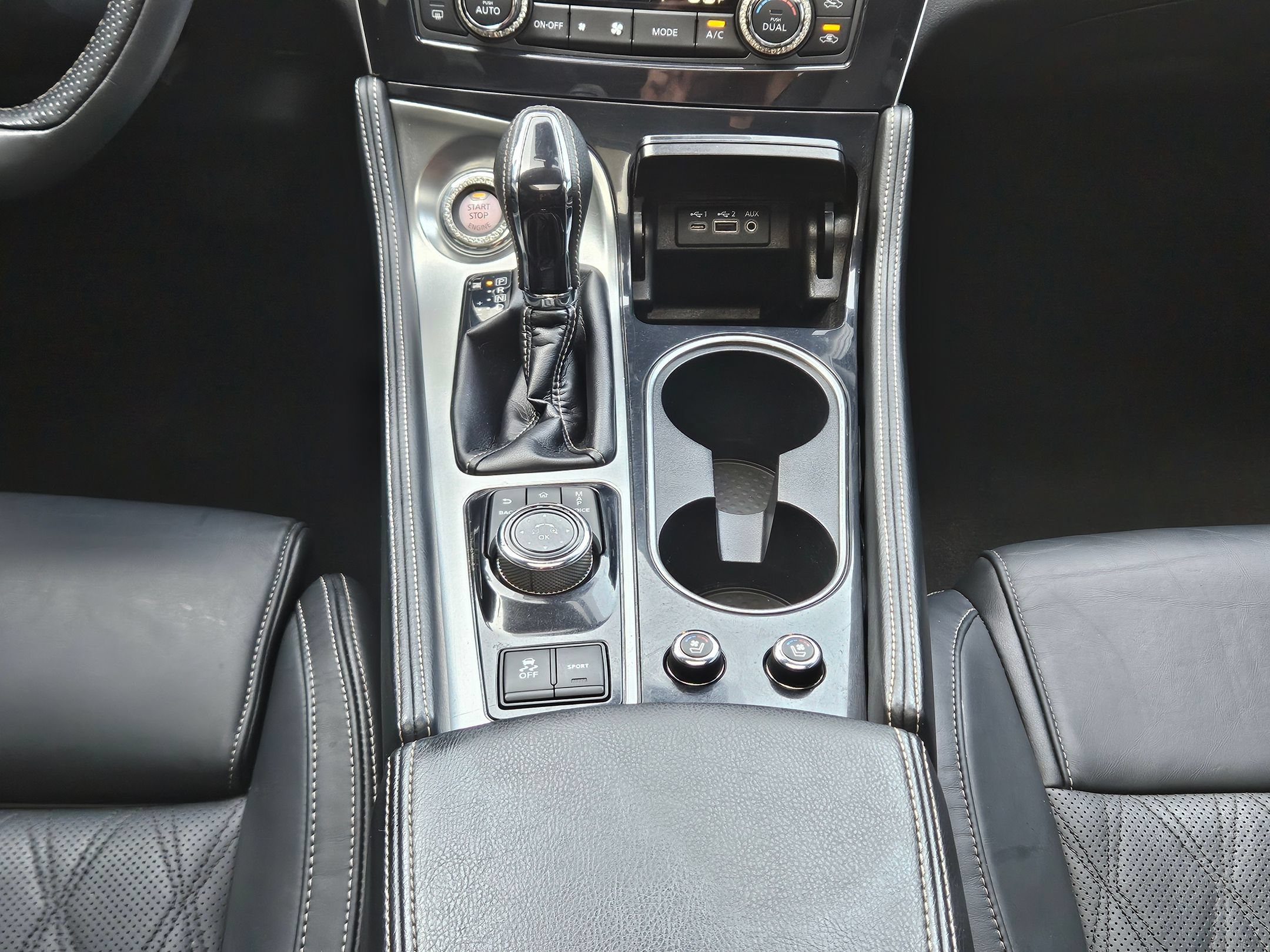 Used 2023 Nissan Maxima Platinum w/ Sport Mat Group FWD image 12
