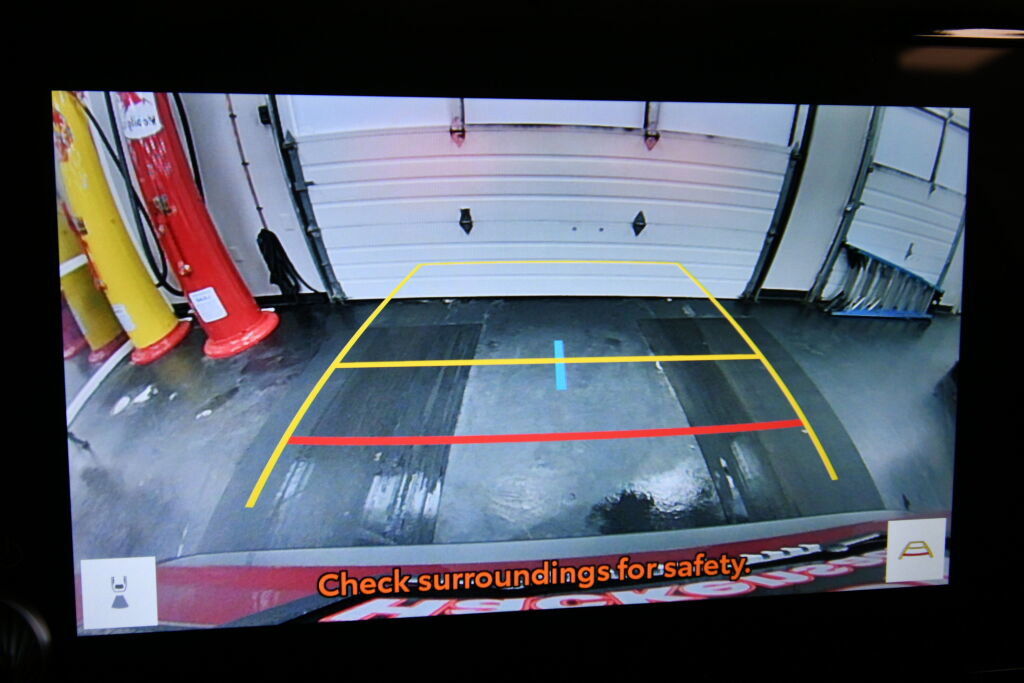 Used 2025 Toyota RAV4 XLE w/ Convenience Package image 19