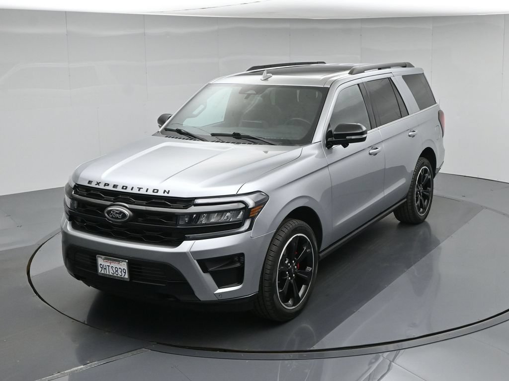 Used 2023 Ford Expedition Limited AWD/4WD image 41