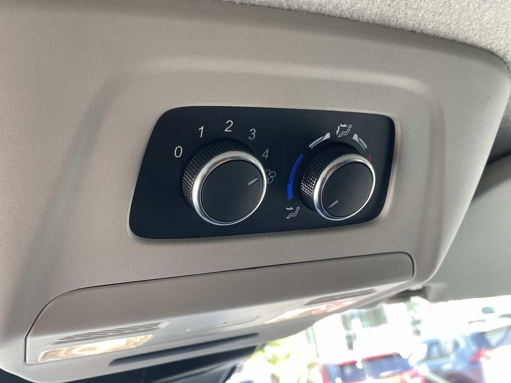 Used 2024 Ford Transit 350 XLT image 11