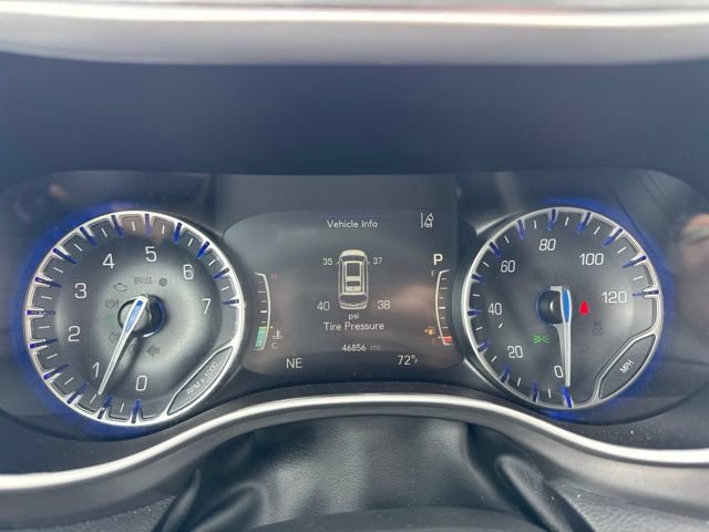 Used 2026 Chrysler Pacifica Select FWD image 9