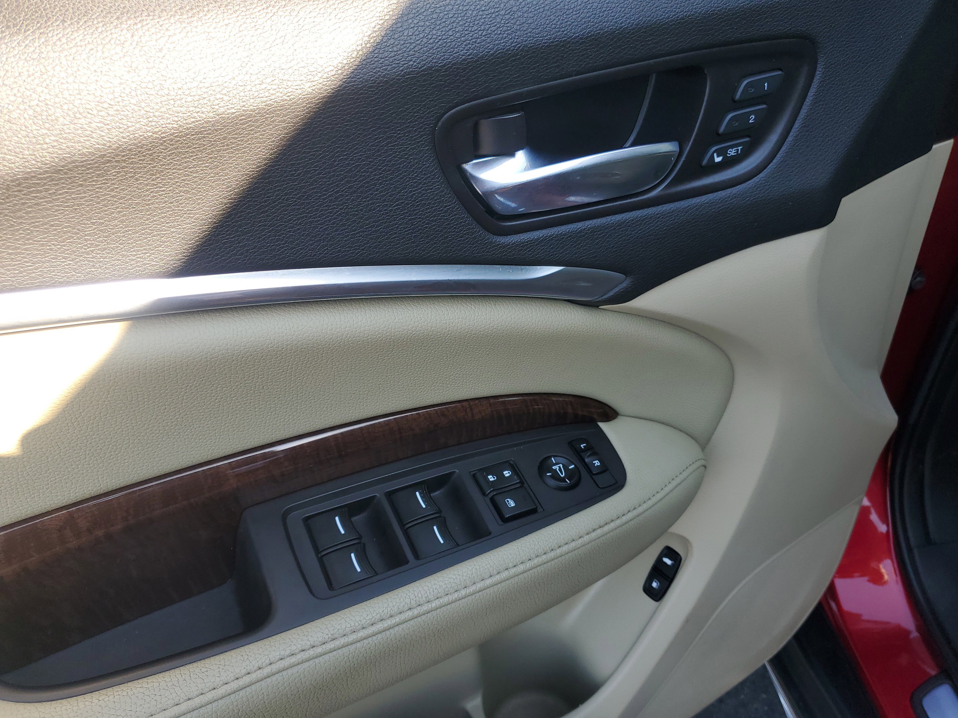 Used 2019 Acura MDX SH-AWD image 15