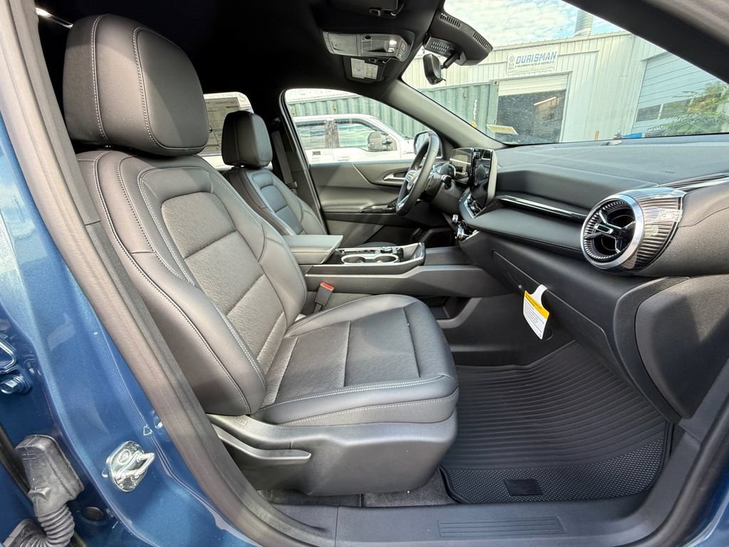 New 2027 Chevrolet Equinox LT w/ Convenience Package II AWD/4WD image 26
