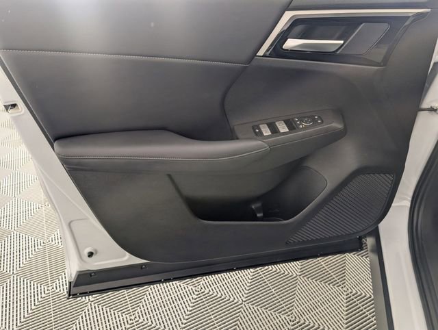 Used 2024 Mitsubishi Outlander SE AWD/4WD image 10