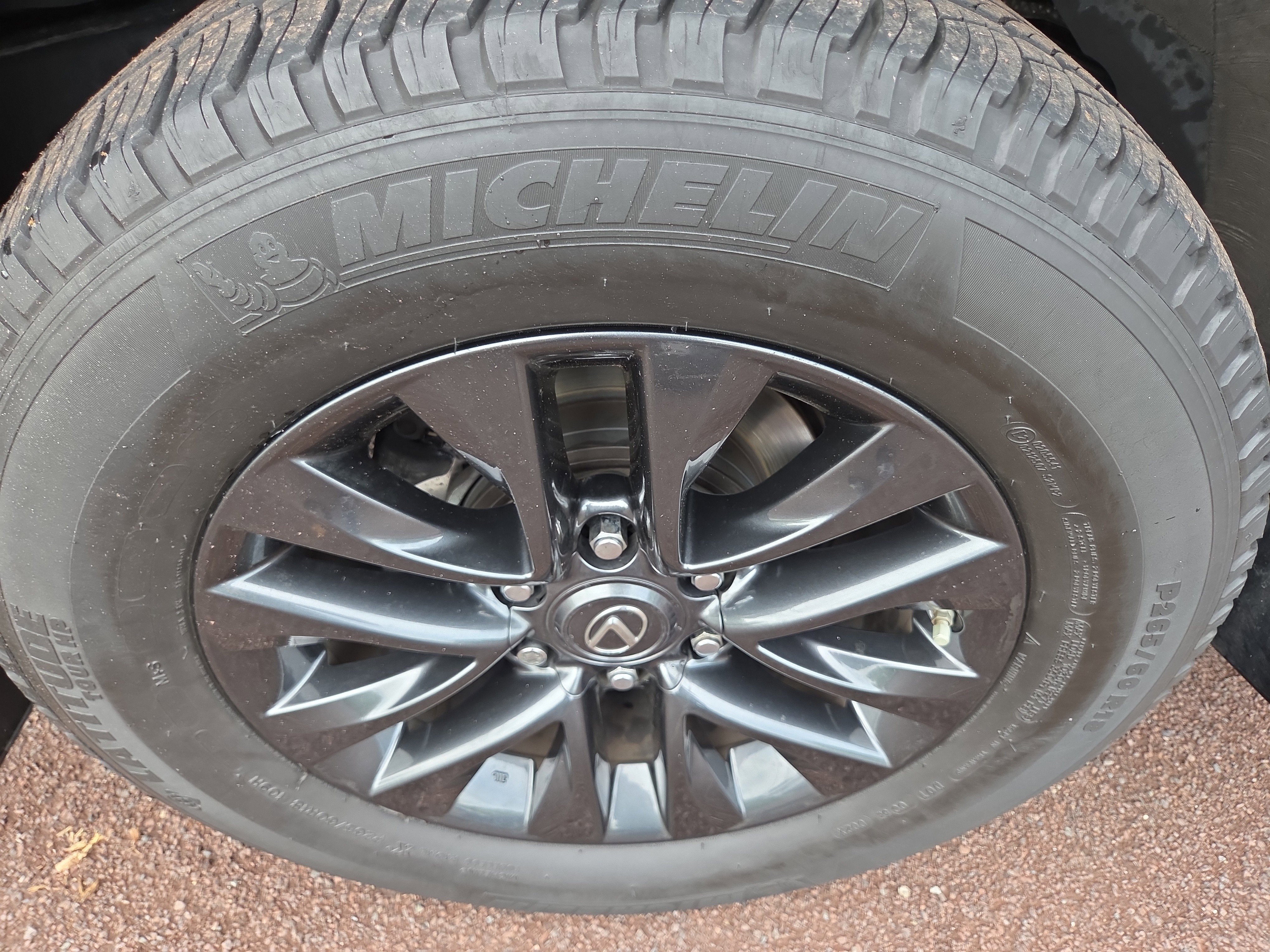 Certified 2023 Lexus GX 460 Premium w/ Premium Plus Package AWD/4WD image 10