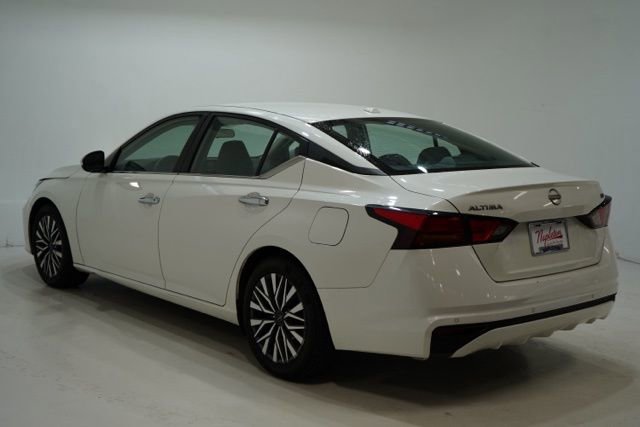 Used 2023 Nissan Altima 2.5 SV image 6