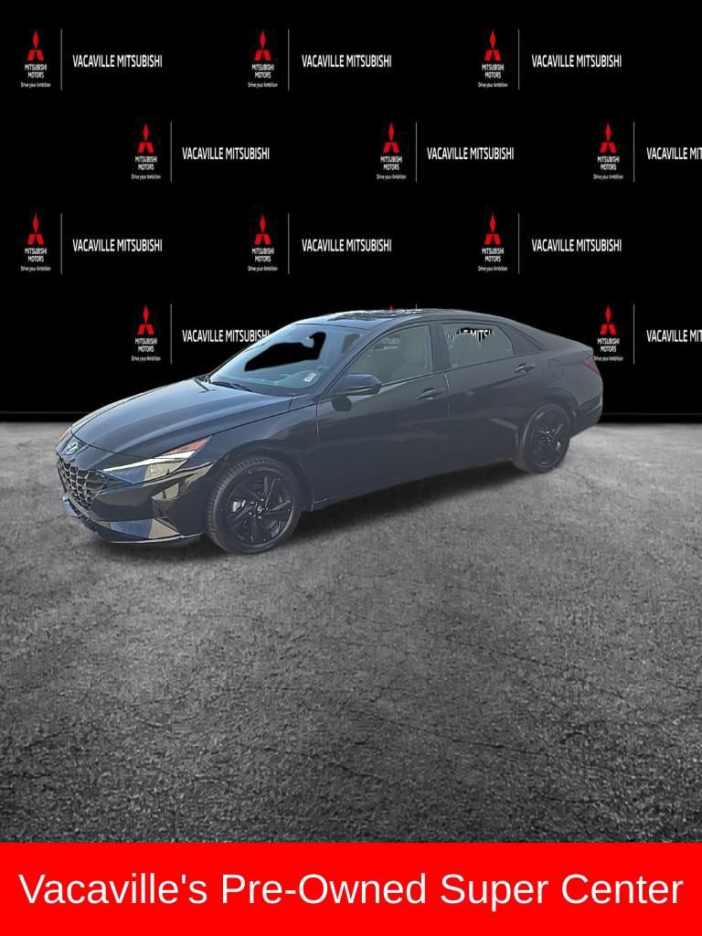 Used 2023 Hyundai Elantra Blue