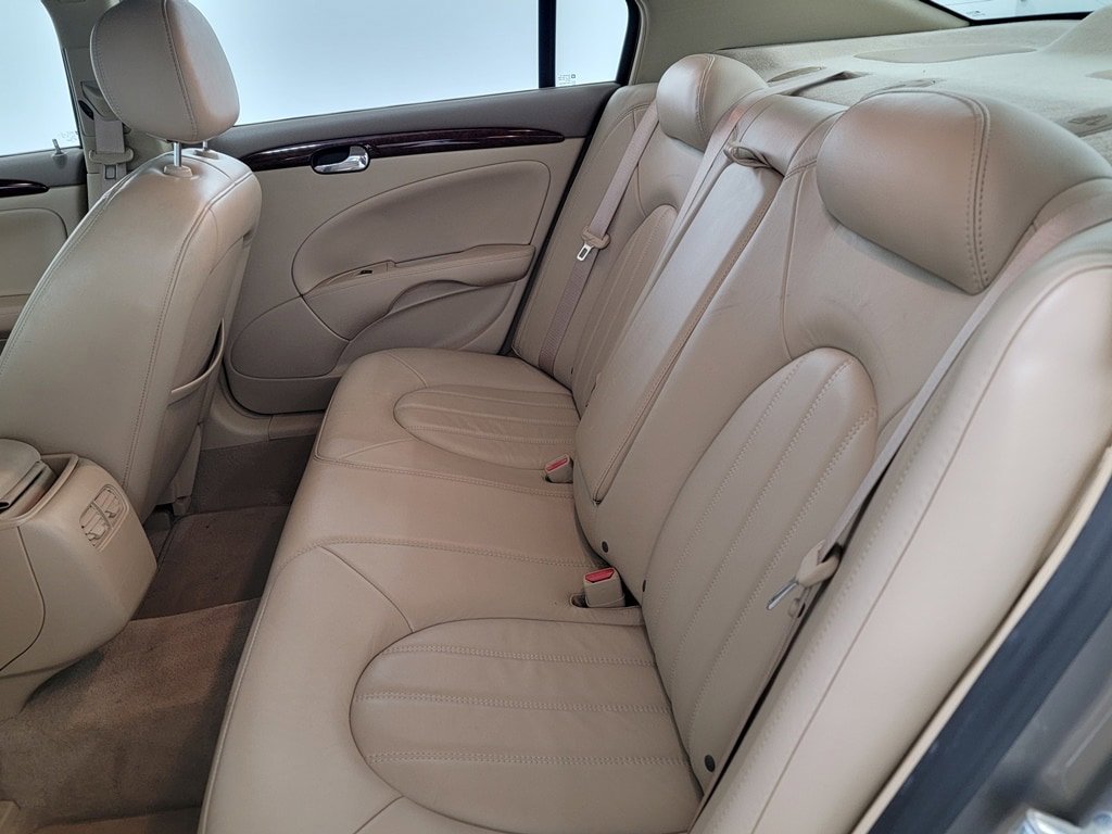 Used 2006 Buick Lucerne CXL FWD image 13