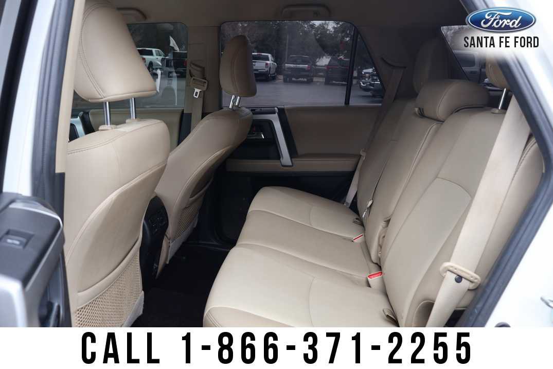 Used 2022 Toyota 4Runner SR5 Premium image 16