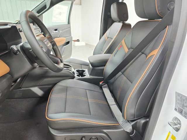 New 2026 GMC Canyon AT4 image 19