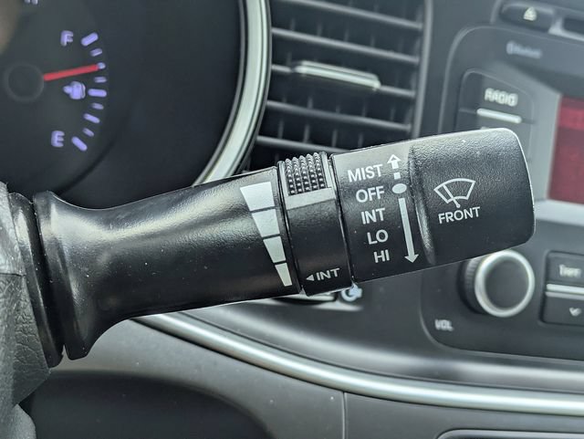 Used 2015 Kia Optima LX FWD image 24