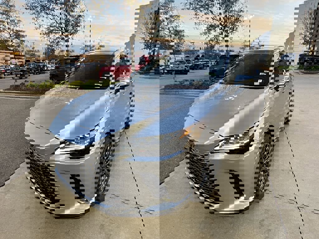 New 2026 Lexus RX 450h AWD image 5