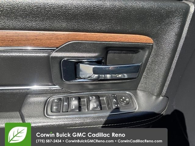 Used 2017 RAM 2500 Laramie w/ Convenience Group AWD/4WD image 11