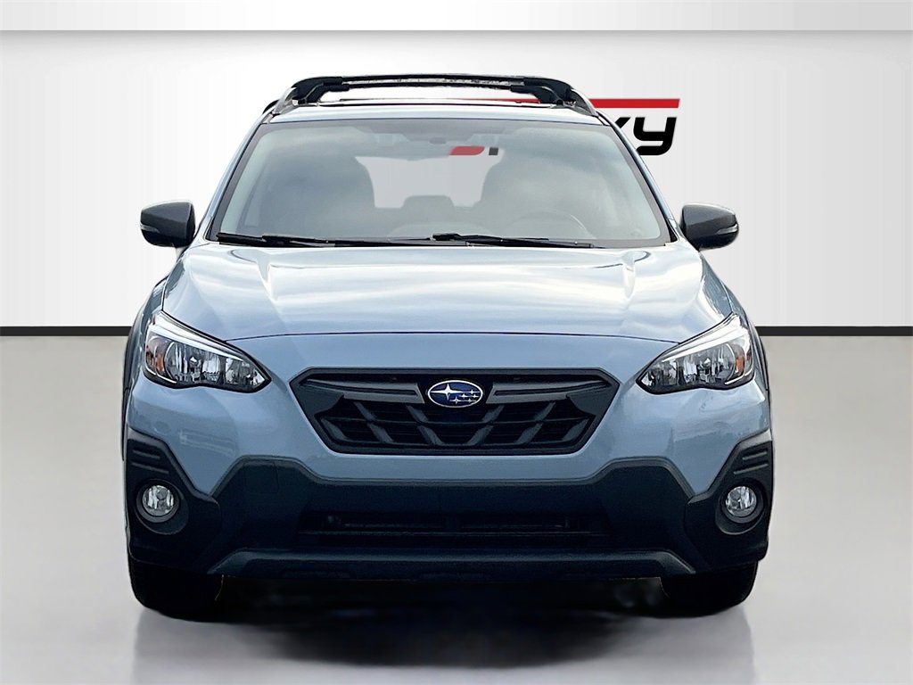 Used 2022 Subaru Crosstrek 2.5i Sport w/ Moonroof Package image 2