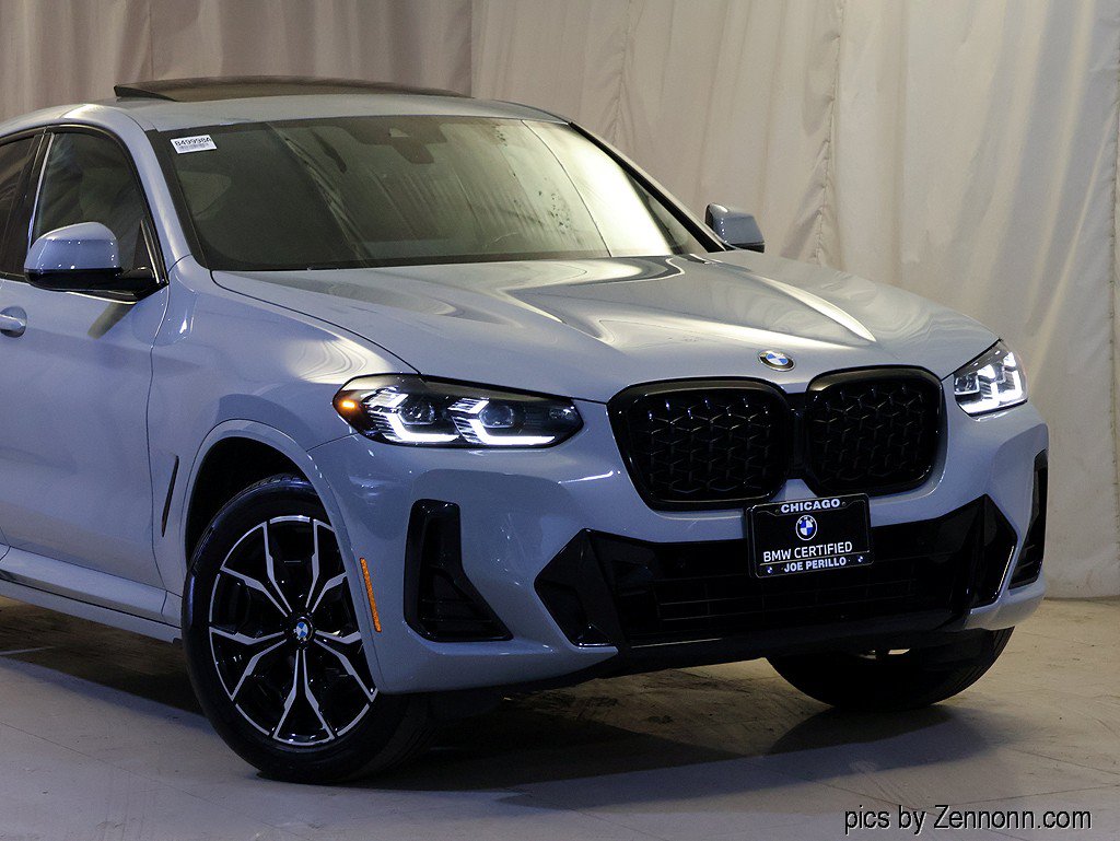 Used 2023 BMW X4 xDrive30i w/ M Sport Package AWD/4WD image 2