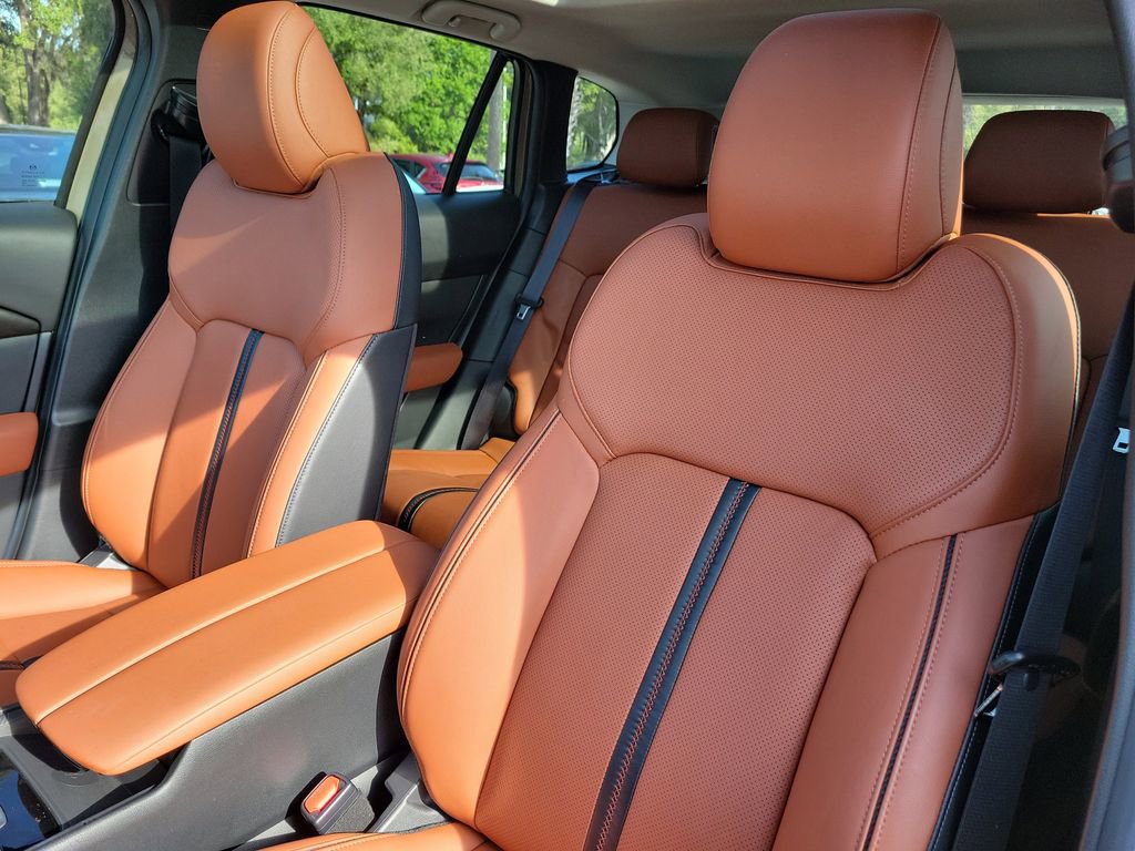 Certified 2025 MAZDA CX-50 Meridian Edition w/ Weather Package image 21