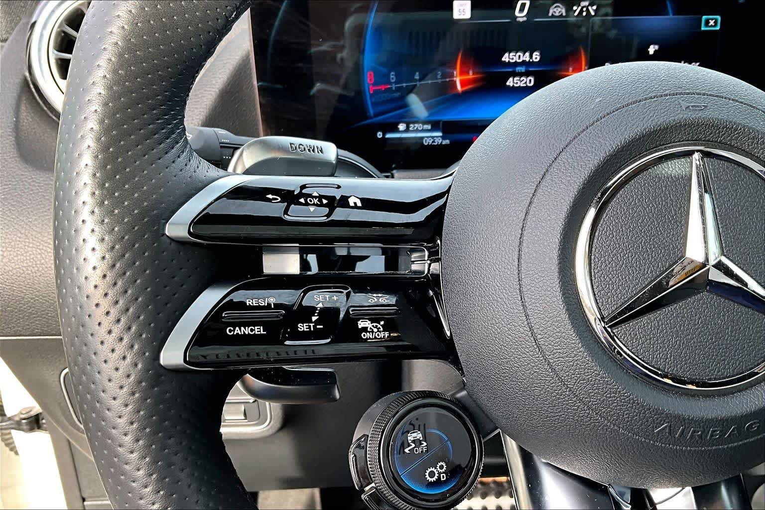 Certified 2025 Mercedes-Benz GLA 35 AMG 4MATIC image 24