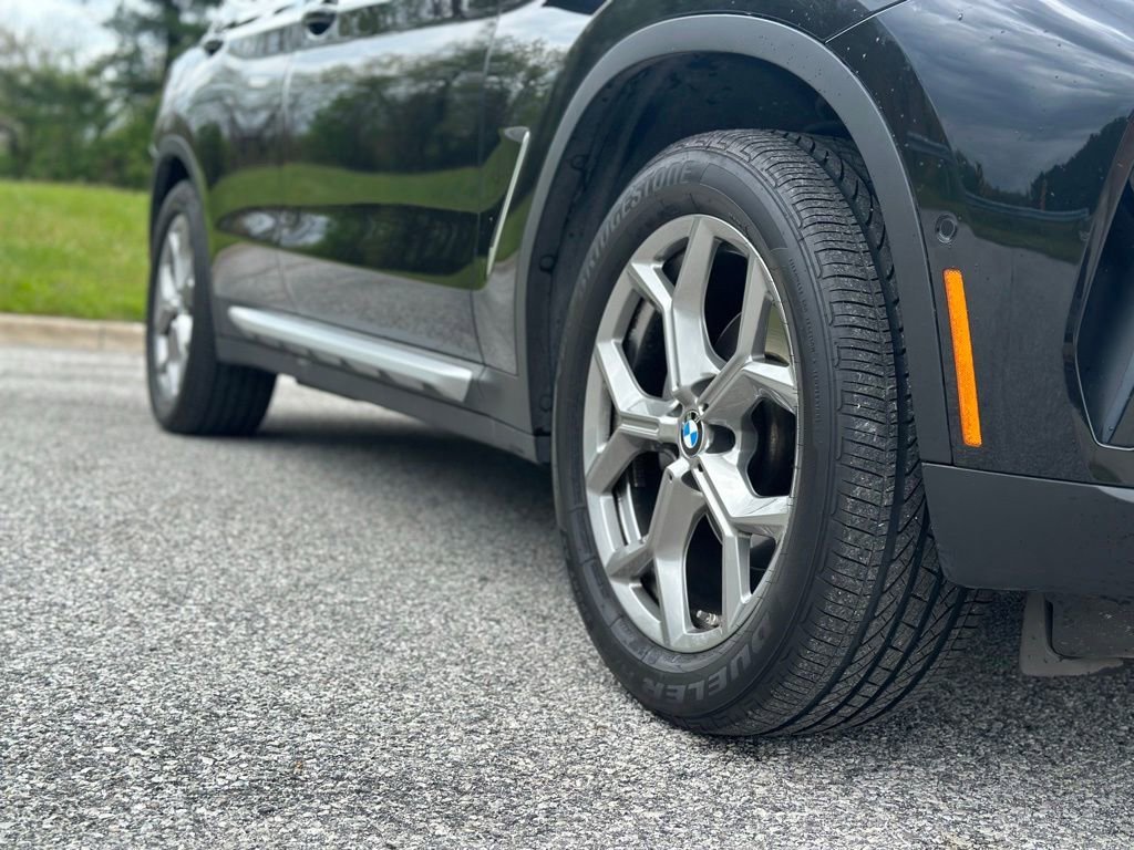 Used 2024 BMW X3 xDrive30i w/ Premium Package AWD/4WD image 8